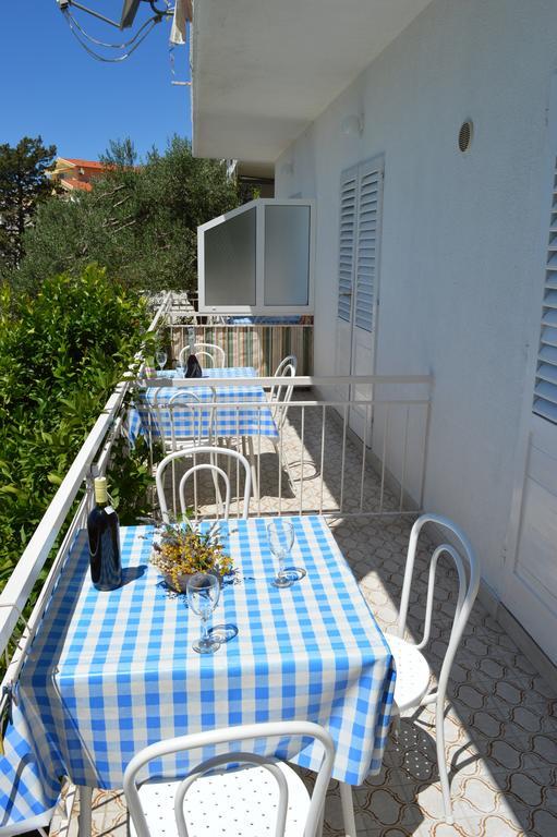 Apartments Majstrovic Zivogosce Bagian luar foto