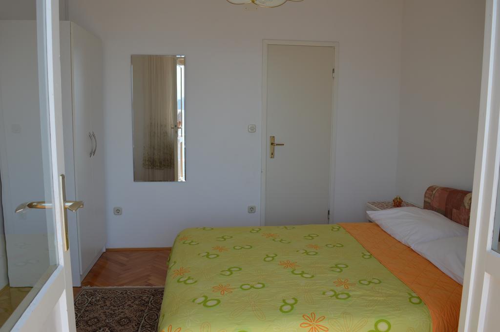 Apartments Majstrovic Zivogosce Bagian luar foto