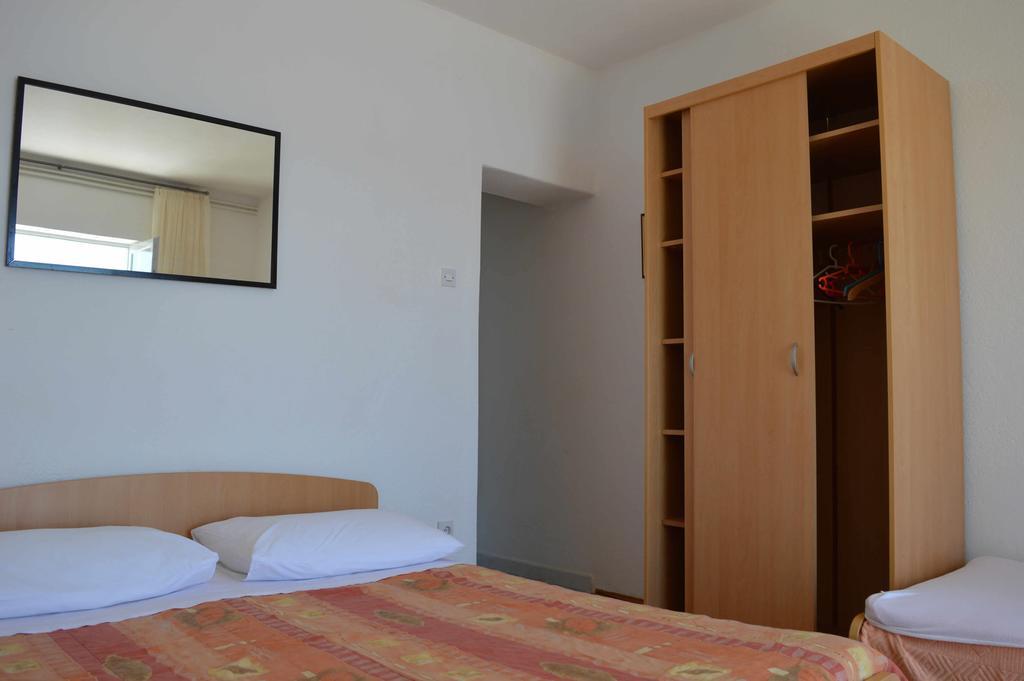 Apartments Majstrovic Zivogosce Bagian luar foto
