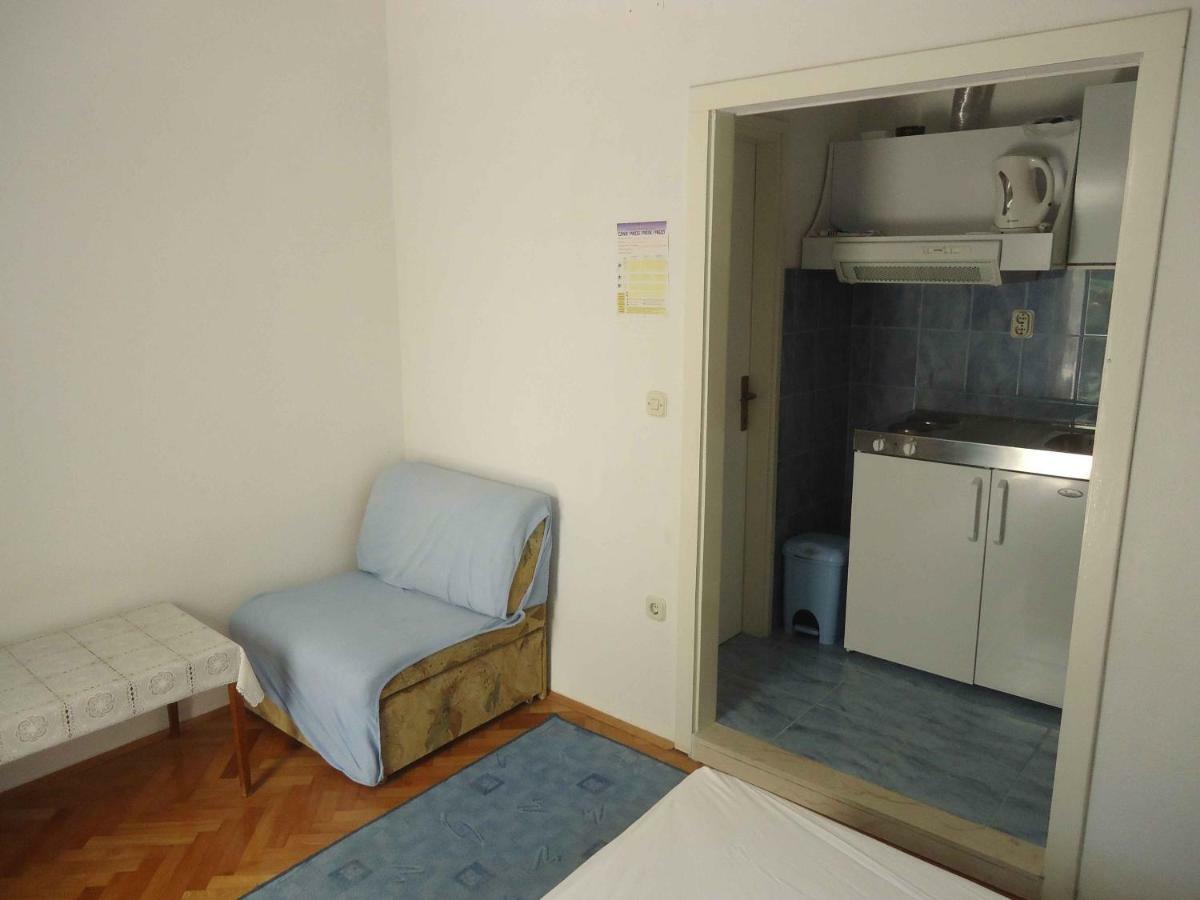 Apartments Majstrovic Zivogosce Bagian luar foto